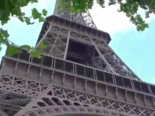 Eiffel tower ekstrem masyarakat x rated film seks tiga orang di paris perancis