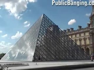 Louvre museum v paríž verejnosť skupina x menovitý klip ulica trojka na francúzske králi tuilerie gardens desivý