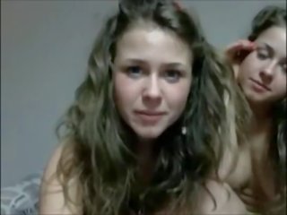 2 nổi bật chị em gái từ poland trên webcam tại www.redcam24.com